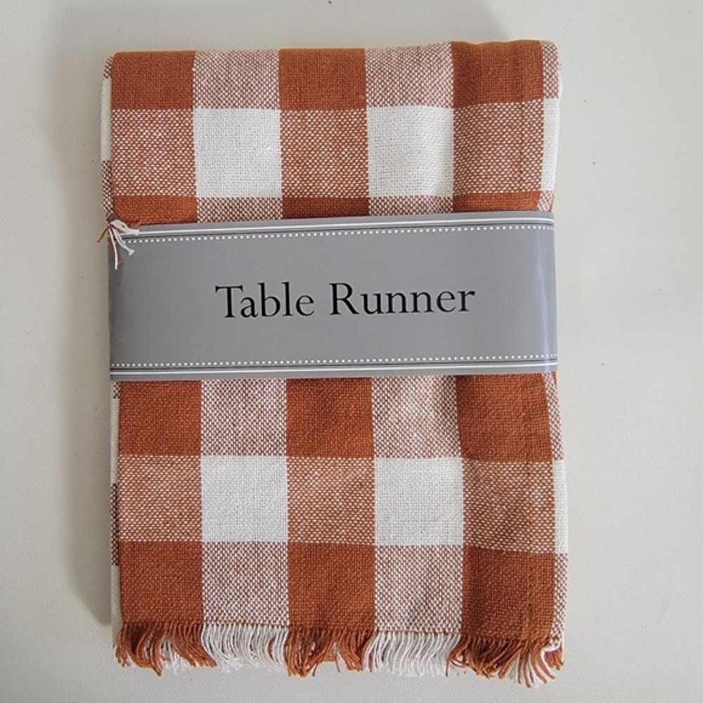Design‎ Imports Cinnamon Buffalo Check Fringed Table Runner 14x72